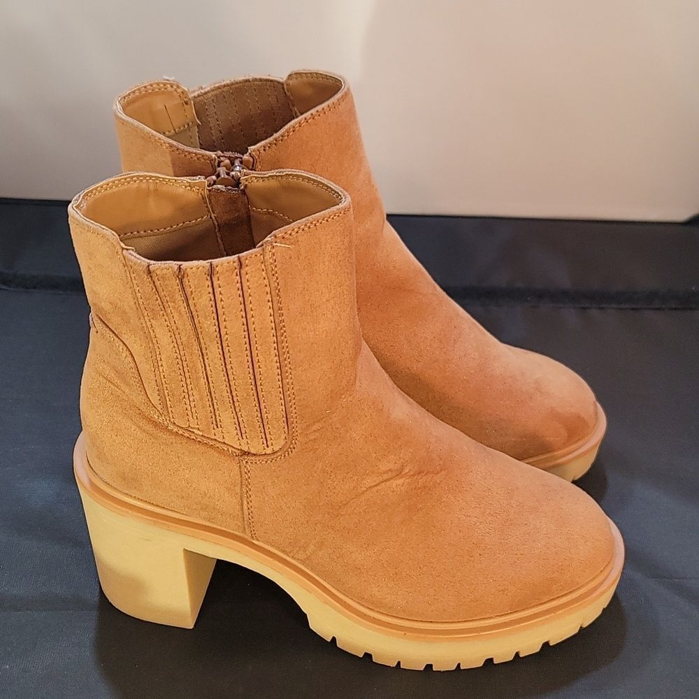 Universal Thread Women's Katrina Platform Boots - image 5